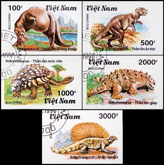 Вьетнам 1990 год . Доисторические животные , Динозавры . Полная серия . Каталог 6 € .